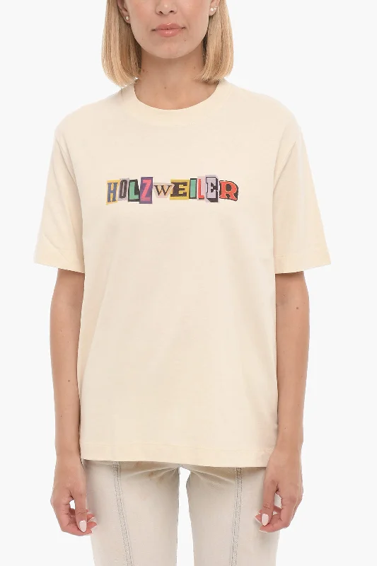 Holzweiler Logo Printed KJERAG Crew-neck T-Shirt with Printed Logo Xxs Standard size -- Basic T-Shirt Crew Neck Short Sleeve Holzweiler Logo Printed KJERAG Crew-neck T-Shirt with Printed Logo Xxs Standard size -- Basic T-Shirt Crew Neck Short Sleeve